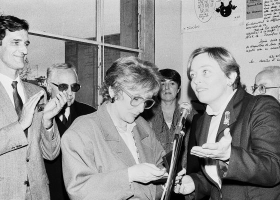 Photographie de l'inauguration du Centre d'Information du Droit des Femmes en présence d'Yvette Roudy, ministre des Droits de la femme en 1984 à Saint-Nazaire.