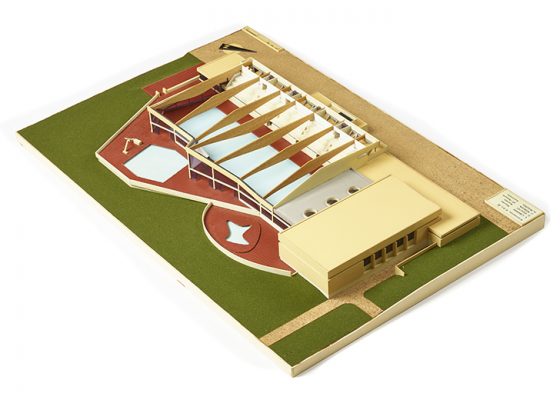 Maquette de la piscine Léo Lagrange réalisée en 1961.