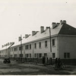 Jeu "Où est-ce à Saint-Nazaire ?" Alignement de maisons préfinancées pendant la Reconstruction.