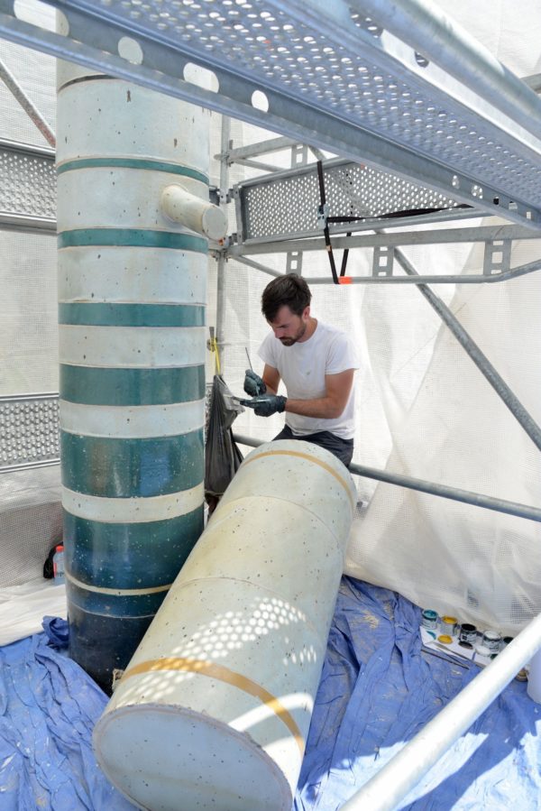 Photographie de la restauration de la fontaine Tiffoche 