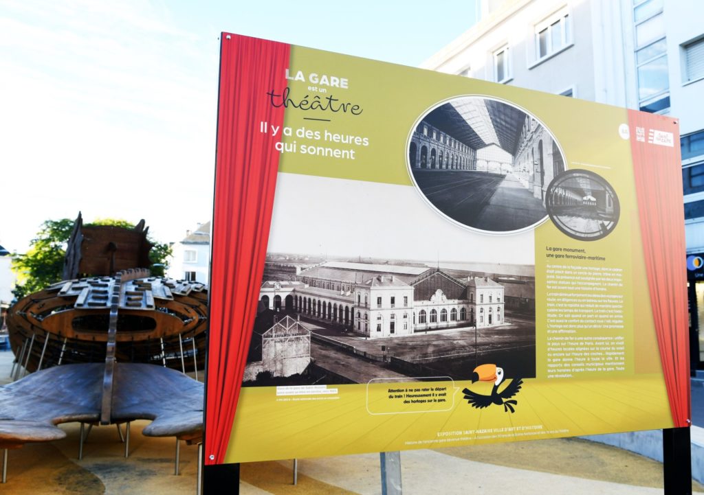 Vue de l'exposition "La gare est un théâtre" au niveau du dragon des mers.